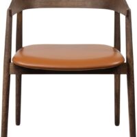 Andersen - Furniture AC2 Armchair, Smoked oak, Leather Cognac Str H74xB58xD53xS46cm - Spisebordsstole hos Magasin