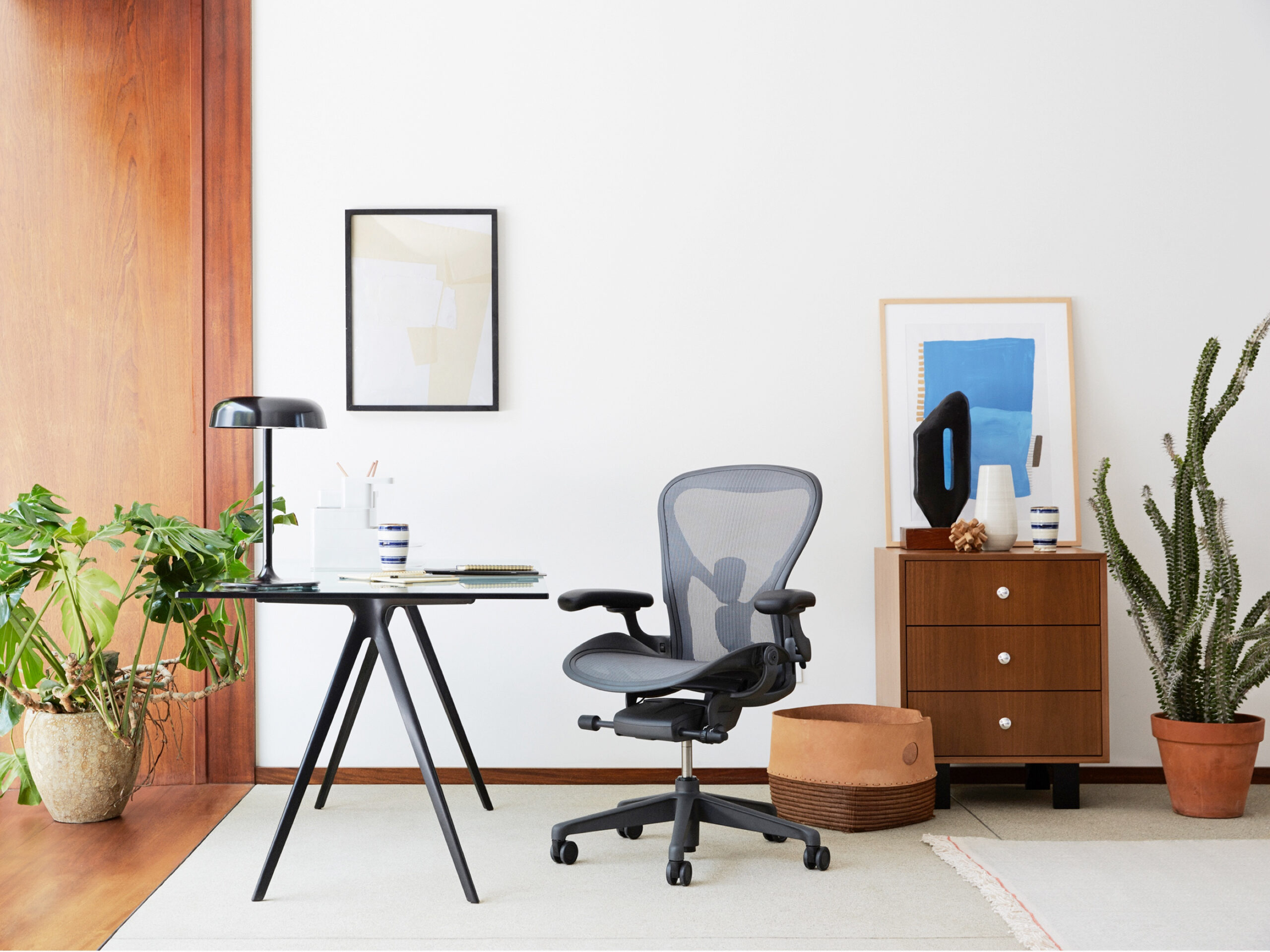 Herman Miller Aeron Carbon